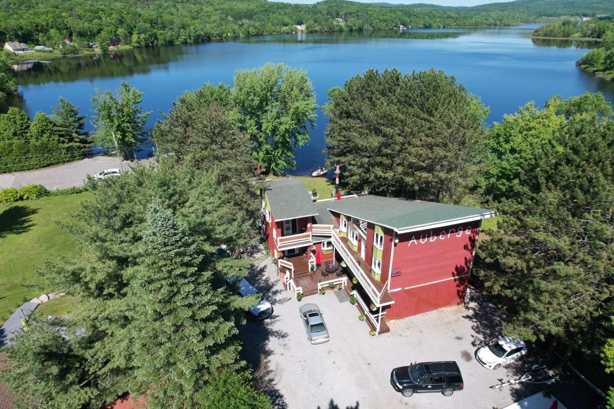 Auberge De Ferme-Neuve Lac-Saint-Paul Zewnętrze zdjęcie